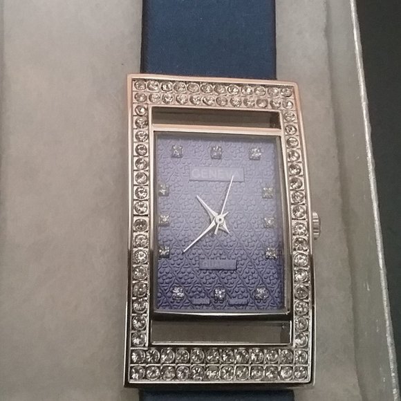 New GENEVA ELITE CZ Sparkle Quartz Watch - Picture 2 of 5